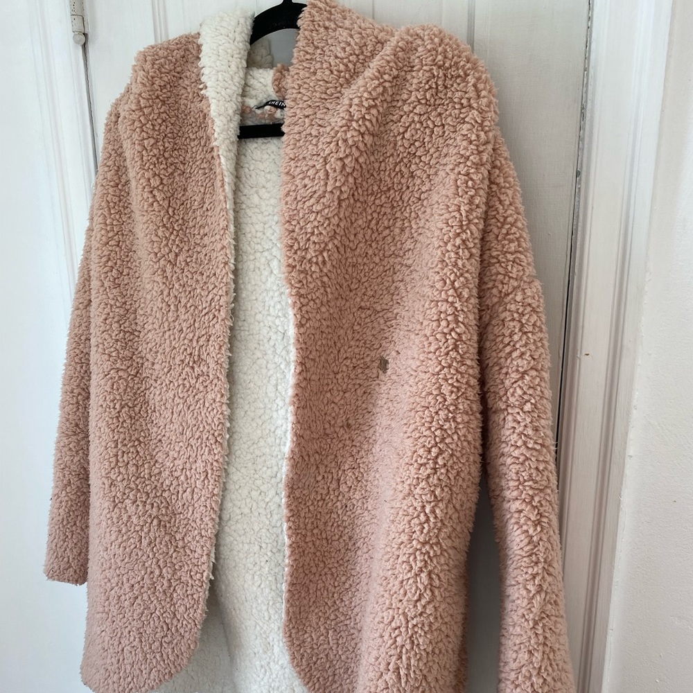 Sherpa Jacket - Picture 2 of 3